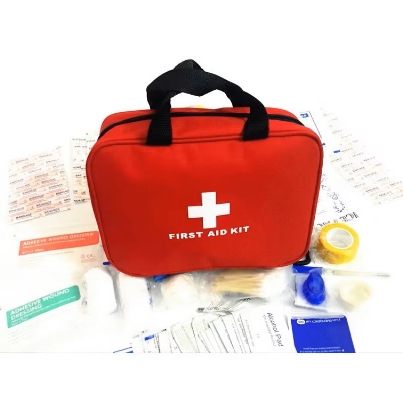 First Aid Kit with Compact and - First Aid Bag Kit recension och pris